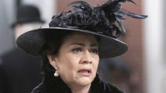 Una Vita, anticipazioni 19-25 luglio: Bellita apprende che Julio è il figlio di José.