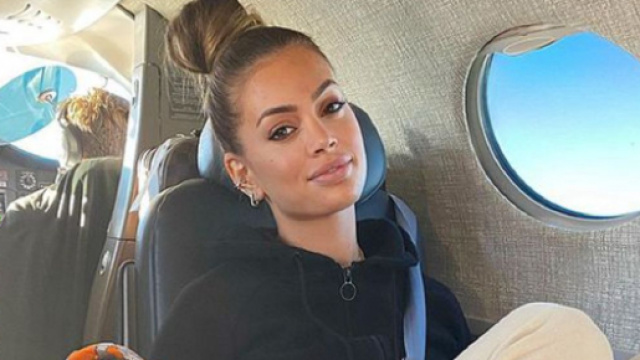 Mélanie Da Cruz veut quitter la France suite aux nouvelles mesures d'Emmanuel Macron (Credit : Instagram Mélanie Da Cruz)