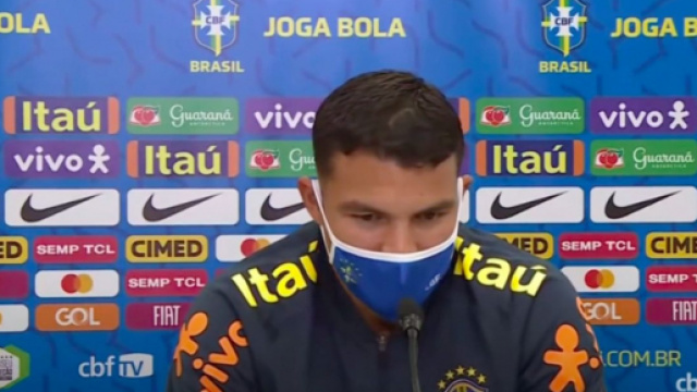 Thiago Silva pousse un coup de gueule contre les supporters brésiliens - Photo capture d'écran vidéo Youtube