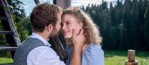 Tempesta d'amore, anticipazioni dal 26 luglio al 1° agosto: Florian proverà a baciare Maja.