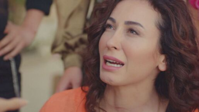 Love is in the air, anticipazioni: Eda furiosa con zia Ayfer a causa della borsa di studio.