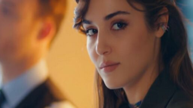 Love is in the air, trame turche: Serkan sospetta che Eda sia incinta.