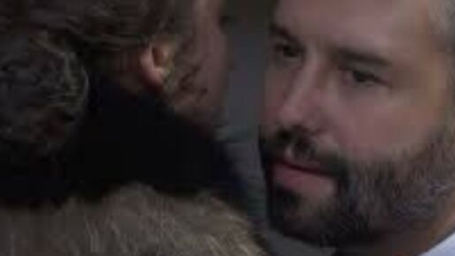 Una vita, trame spagnole: Felipe scopre che Genoveva è incinta di Santiago.