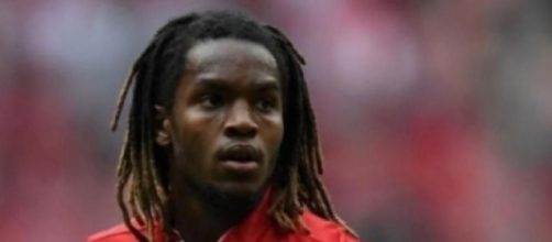 In foto Renato Sanches, centrocampista portoghese.