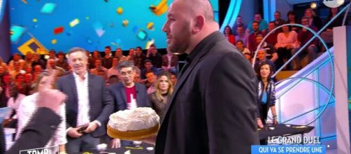 Mokhtar fait le buzz dans l’émission TPMP. Source : capture d’écran C8