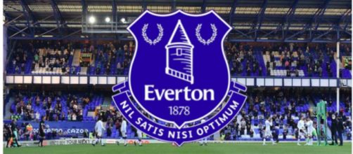 Le club d'Everton confirme avoir suspendu l'un de ses joueurs via un communiqué - Source : capture d'écran Instagram