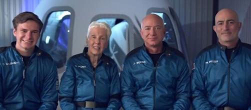 Jeff Bezos successfully completes space flight (Image source: Handout image)