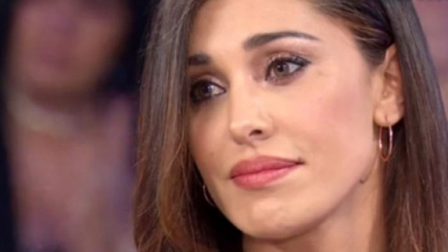 Belen non si sente bene negli studi di 'TSQV': riprese interrotte e cure mediche per lei.