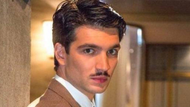 Filippo Scarafia tornerà ne Il Paradiso delle signore 6 nel ruolo di Roberto Landi.