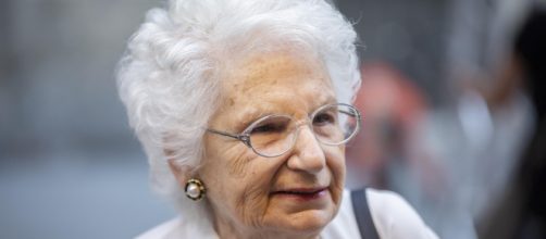 Liliana Segre sui vaccini: 'Follia paragonarli alla Shoah'.