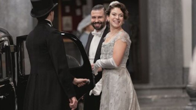 Una vita, anticipazioni spagnole: Genoveva incastrata dalla domestica Laura finisce in carcere.