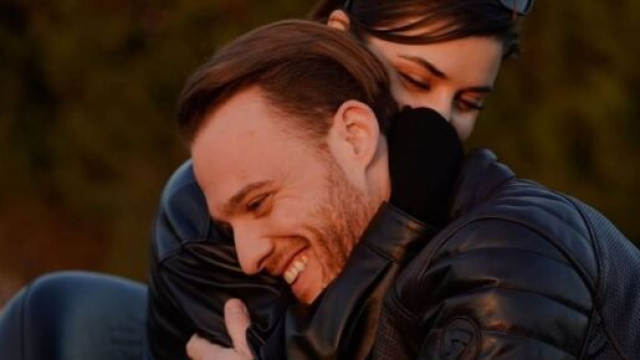 Love is in the air, puntate fino al 6 agosto: Serkan ritrova Eda priva di sensi.