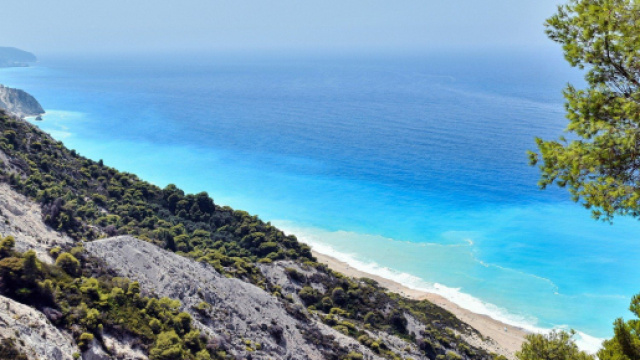 L'oroscopo settimanale dal 5 all'11 luglio: Gemelli e Cancro pieni di grinta.