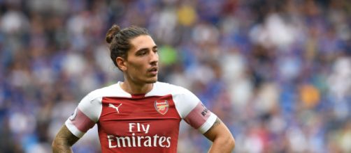 Arsenal, Hector Bellerin piacerebbe all'Inter.