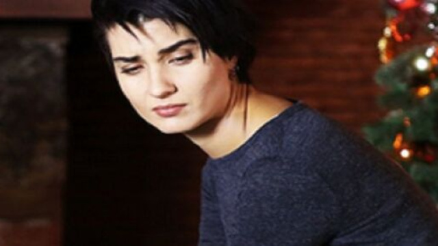 Brave and Beautiful, spoiler del 2 agosto: Tahsin convince la figlia a tornare a casa.