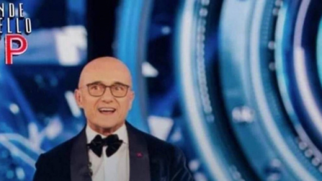 GF Vip, retroscena sesta edizione: potrebbe andare avanti 8/10 mesi, fino a maggio 2022.