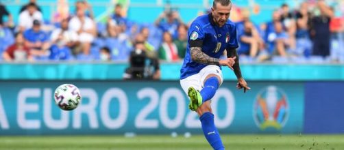 Bernardeschi con la maglia della Nazionale.