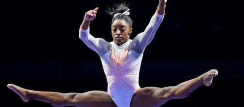 Biles gives up vault, uneven bars finals (Image source: CBS Sports/YouTube)