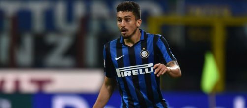 Inter, per la fascia sinistra si penserebbe al ritorno di Alex Telles.