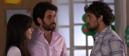 Rodrigo se surpreende em 'A Vida da Gente' (Reprodução/Rede Globo)