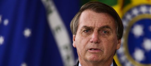 Bolsonaro é acusado em gravação de ficar com dinheiro de assessores (Agência Brasil)