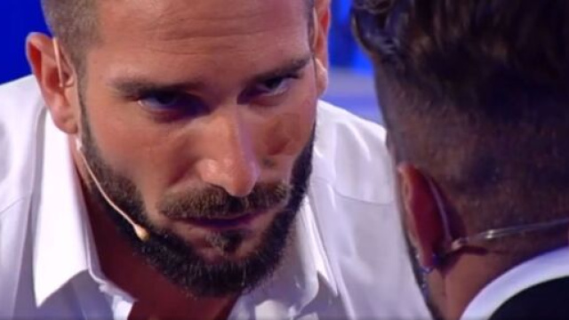 Uomini e Donne, Alessandro D'Amico in ospedale.