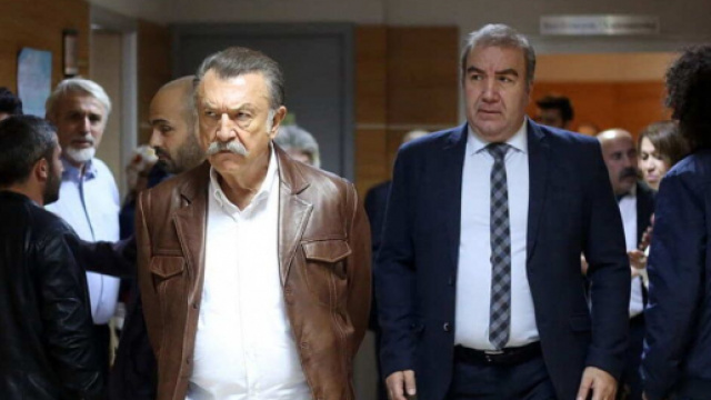 Brave and Beautiful, trame turche: Tahsin vuole incastrare Cesur ma finisce in carcere.