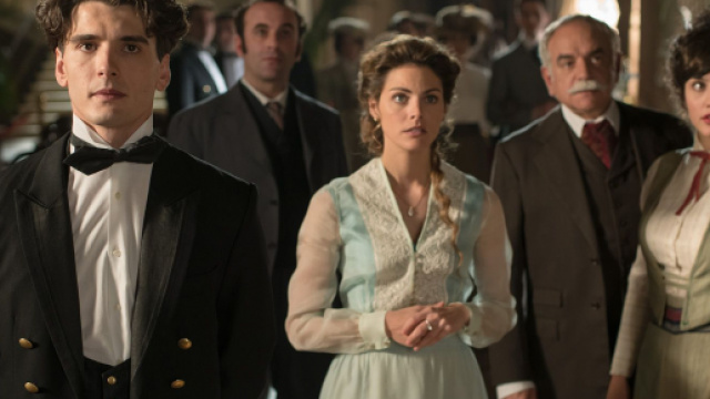 Grand Hotel, trama 11ª puntata: Gonzalo ritrova Belen, Benjamin torna all'albergo.