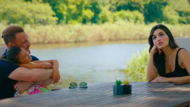 Sen Çal Kapımı, spoiler puntata 49, la nuova vita di Serkan: diventa docente universitario.