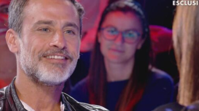 Grande Fratello Vip 6, Raz Degan sbotta sul presunto compenso: 'Neanche per un milione'.