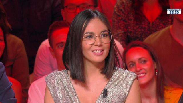 La gourmande Agathe Auproux qui est dans l’émission présentée par le beau gosse de TPMP. Source : capture d’écran C8.