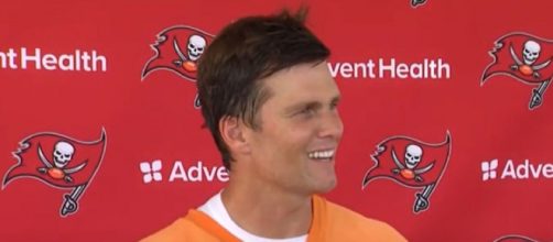 Brady enjoys his time with son Jack (Image source: WFLA News Channel 8/YouTube)