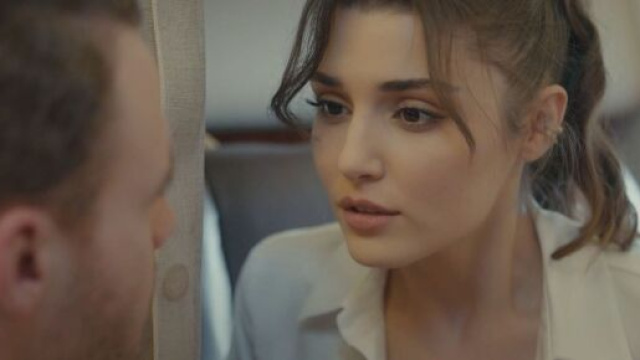 Love is in the air, spoiler al 27/08: Serkan salva Eda dall'assalto dei paparazzi.