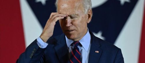 Il ritiro dall'Afghanistan non piace agli americani, Biden crolla nei sondaggi.