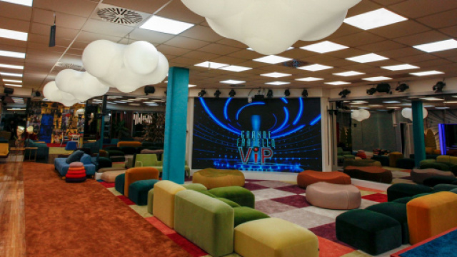 Grande Fratello Vip 6, cambia la casa.