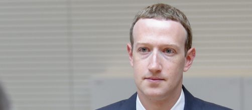 Mark Zuckerberg: secondo la Ftc Usa, Facebook Inc. deve vendere Instagram e Whatsapp per posizione di eccessivo dominio sul mercato.