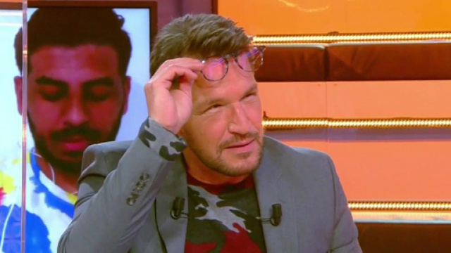 Le chroniqueur de TPMP Benjamin Castaldi. Source : capture d’écran C8