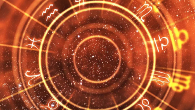 Previsioni oroscopo della giornata di venerdì 27 agosto 2021.