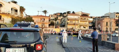 Antonino Sciuto è stato trovato impiccato: era ricercato per l'omicidio di Vanessa Zappalà. I carabinieri avevano diffuso le foto.