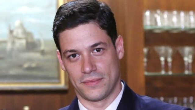 Il Paradiso 6, anticipazioni: Cosimo torna per questioni legate agli affari del padre.