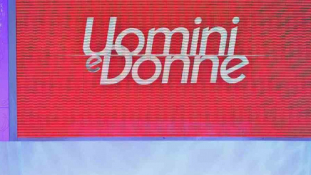 Uomini e Donne, retroscena ragazzi sul trono: due dei quattro sarebbero Joele e Giulietta.