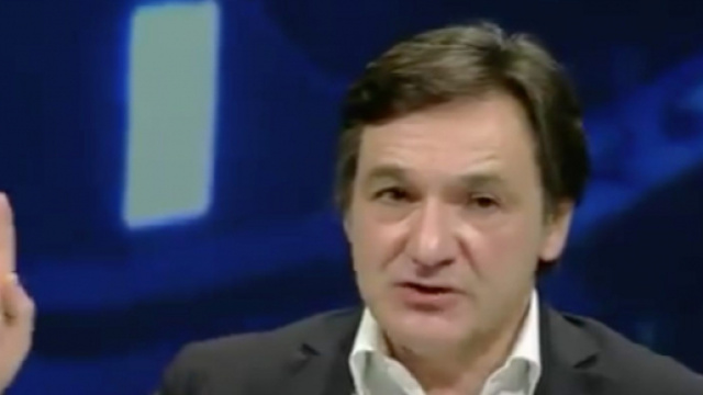 Fabio Caressa: 'Fuori i mercanti dal tempio'