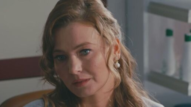 Brave and Beautiful, anticipazioni: Adalet si costituisce per gli omicidi di Hasan e del direttore.