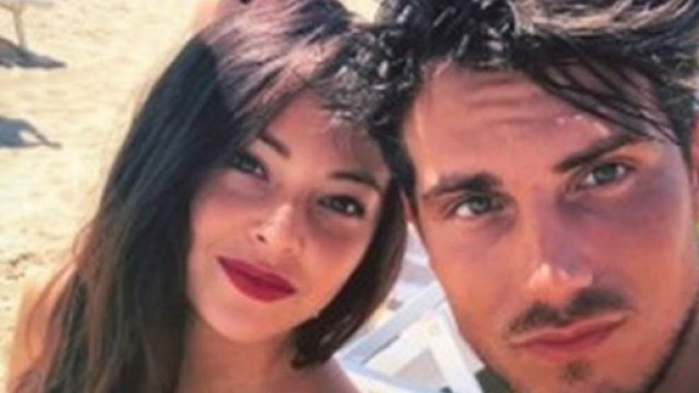 GF 16, Daniele Dal Moro e Martina Nasoni insieme a Napoli: 'Sorridenti e affiatati'.