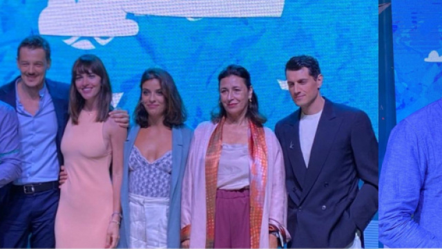 In foto alcuni degli attori de Il Paradiso delle Signore.