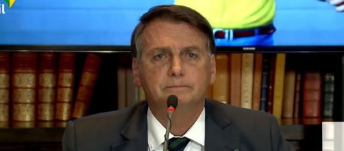 Bolsonaro diz que pode agir fora da Constituição (Reprodução/Redes sociais)