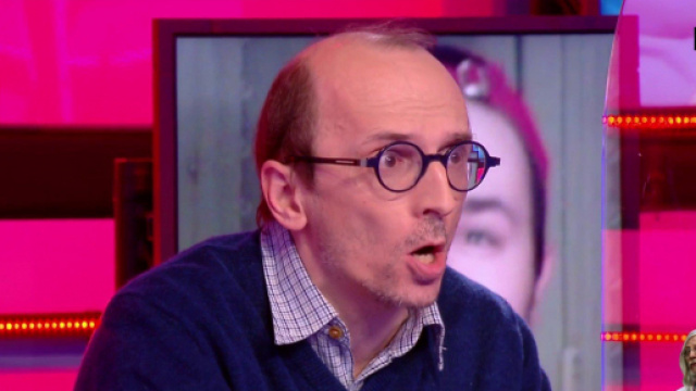 Fabrice Di Vizio quitte le plateau de TPMP. Source : capture d’écran C8.