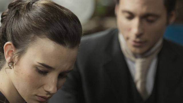 Una vita, trame spagnole: Ildefonso non consuma la notte di nozze con Camino.