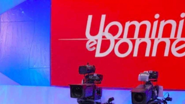 Uomini e Donne, rumor edizione 2021/2022: riprese al via dal 29 agosto, Gemma 'star'.