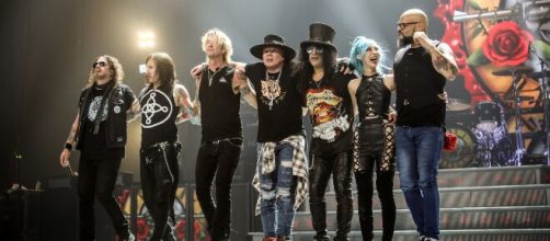 Guns N'Roses, arriva il nuovo inedito Absurd
